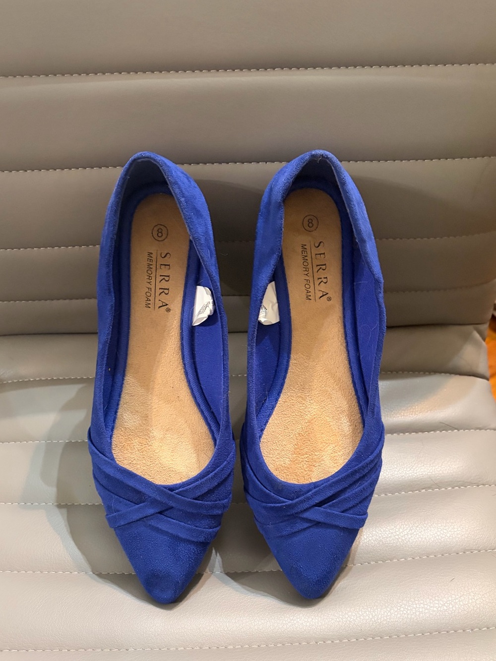 Ladies Serra size 8 blue flats - New